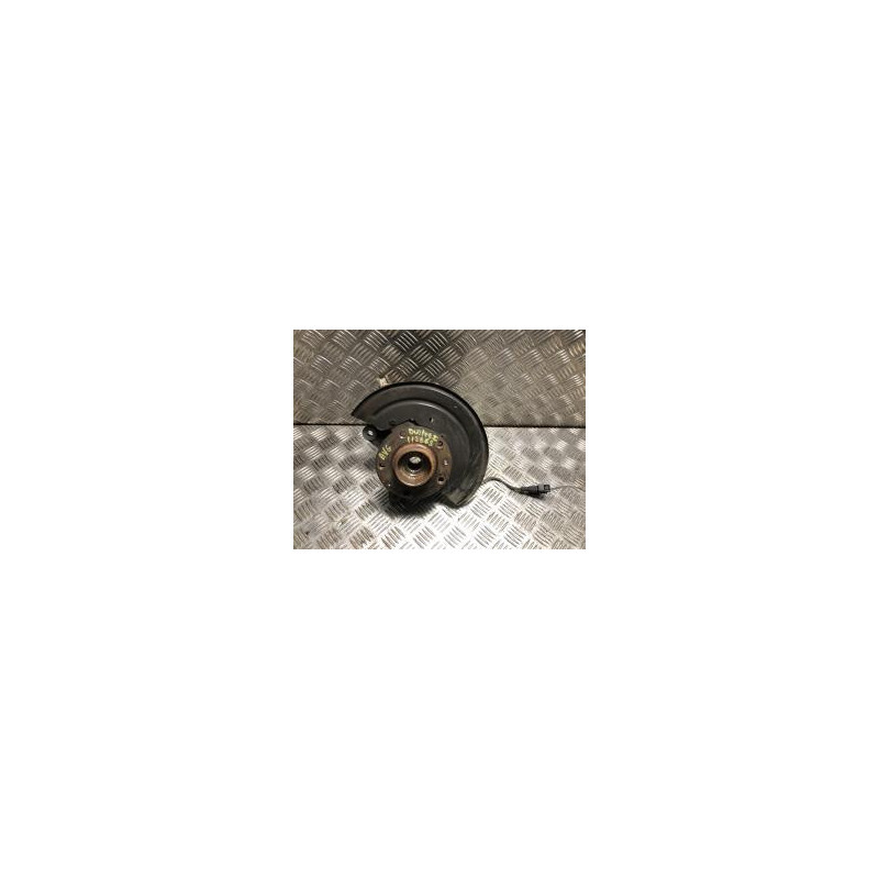 Fusee avant gauche DACIA DUSTER 1 PHASE 2 d’occasion