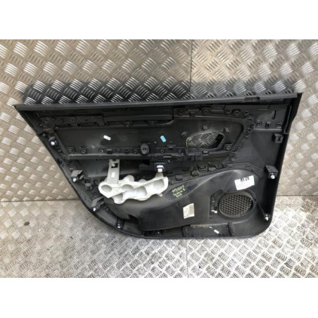 Panneau de porte avant droit RENAULT SCENIC 3 PHASE 1 d’occasion