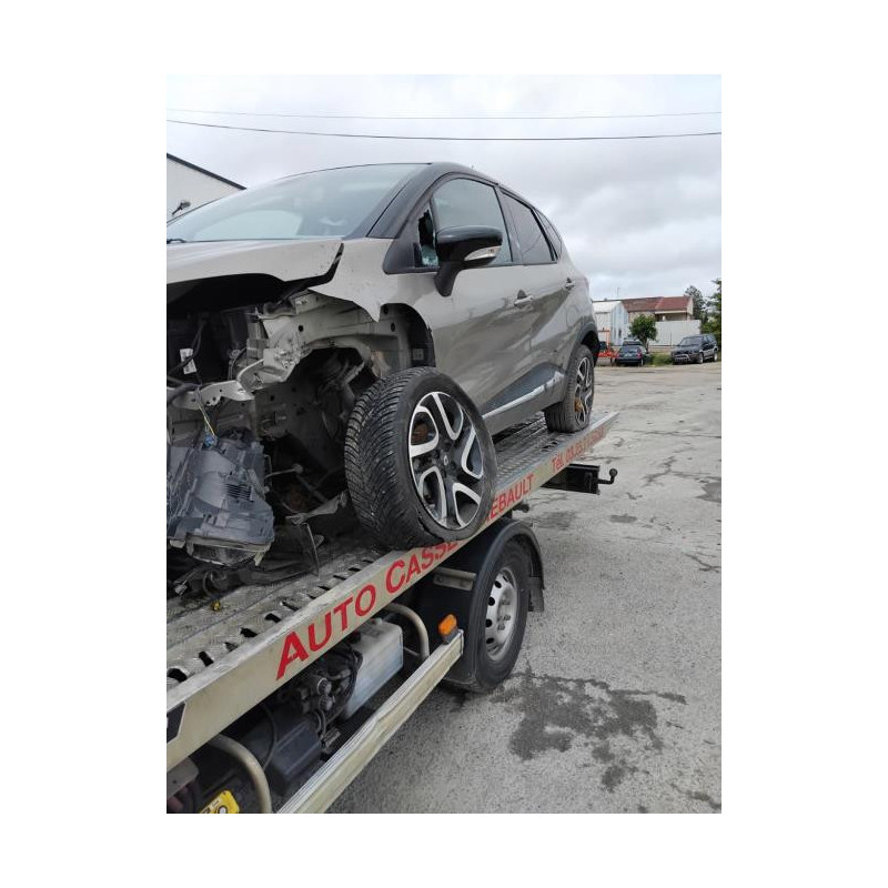 Feu de pare choc arriere gauche RENAULT CAPTUR 1 PHASE 1 d’occasion