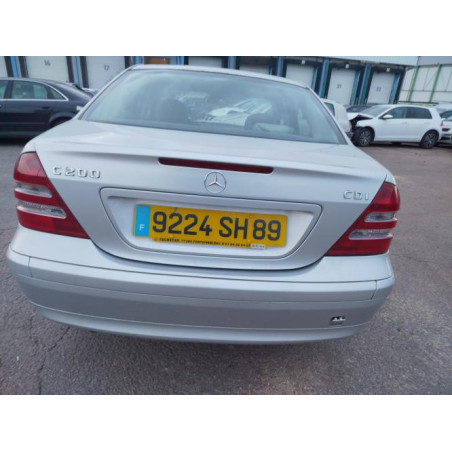 Feu arriere principal droit (feux) MERCEDES CLASSE C 203 PHASE 1 d’occasion