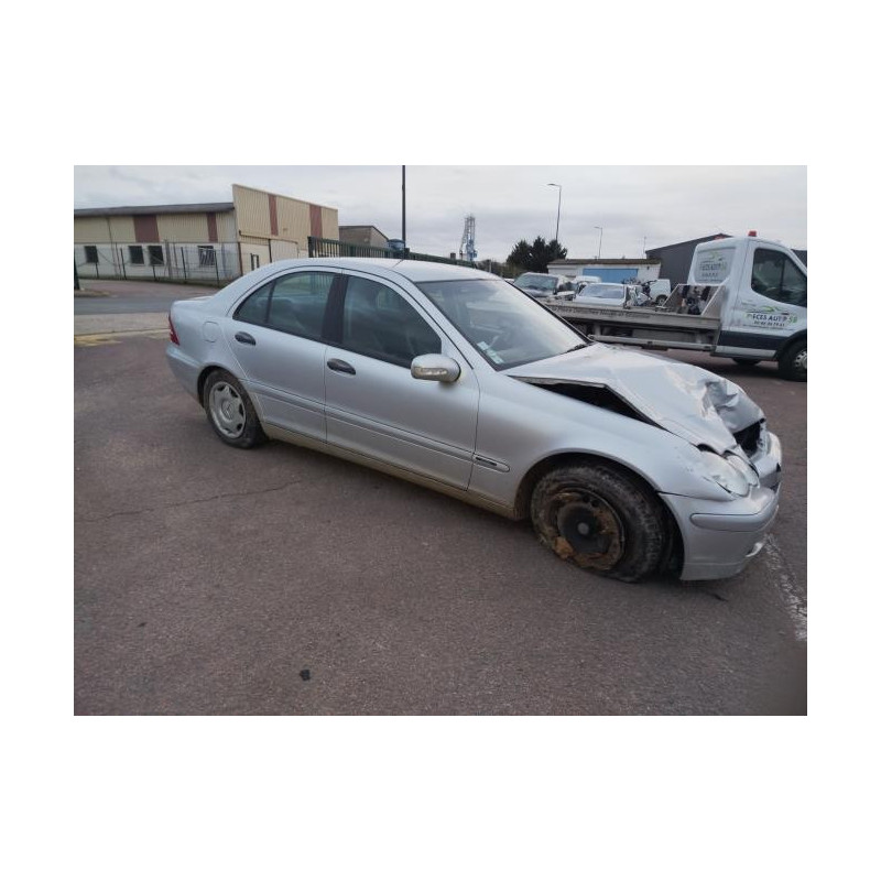 Feu arriere principal droit (feux) MERCEDES CLASSE C 203 PHASE 1 d’occasion