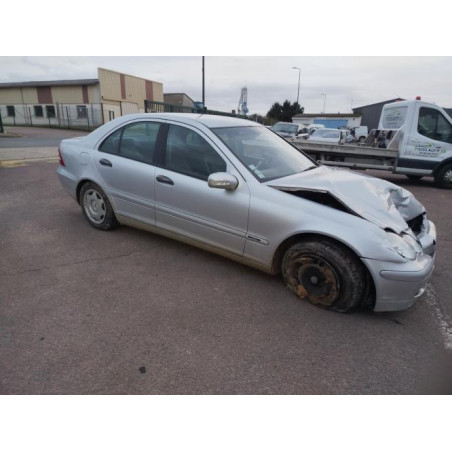Feu arriere principal droit (feux) MERCEDES CLASSE C 203 PHASE 1 d’occasion