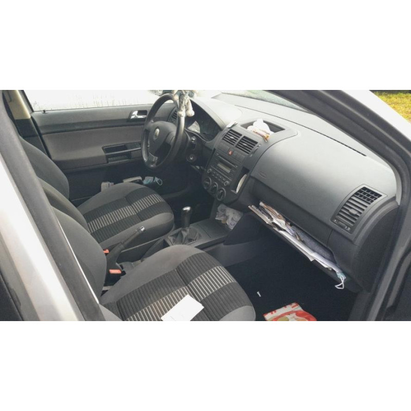 Commande de phare VOLKSWAGEN POLO 4 PHASE 2 d’occasion