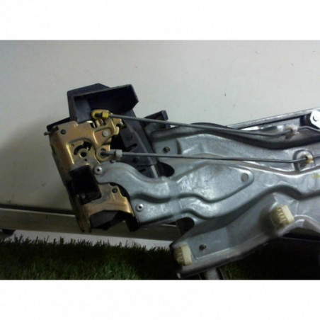 Leve vitre electrique arriere gauche RENAULT LAGUNA I PHASE 2 d’occasion