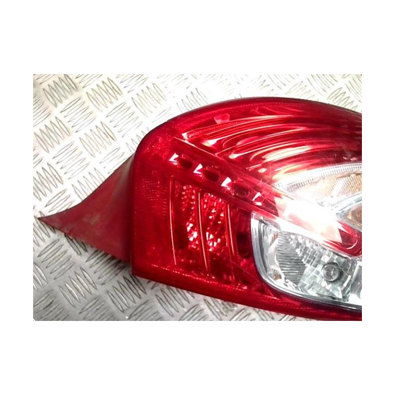 Feu arriere principal droit (feux) PEUGEOT 208 1 PHASE 1 d’occasion