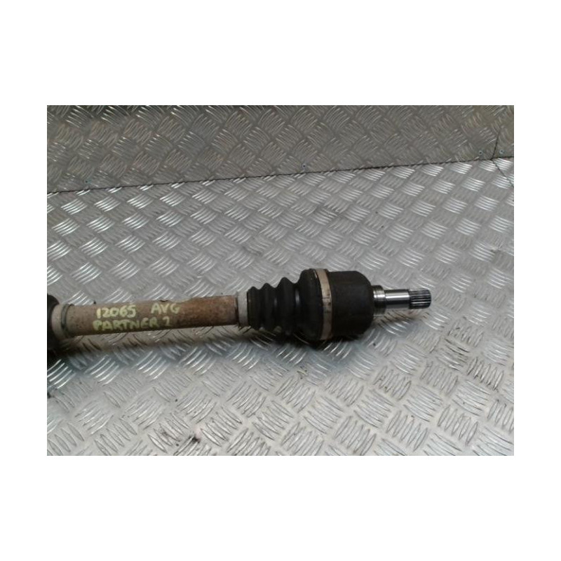 Cardan gauche (transmission) PEUGEOT PARTNER 2 PHASE 1 d’occasion