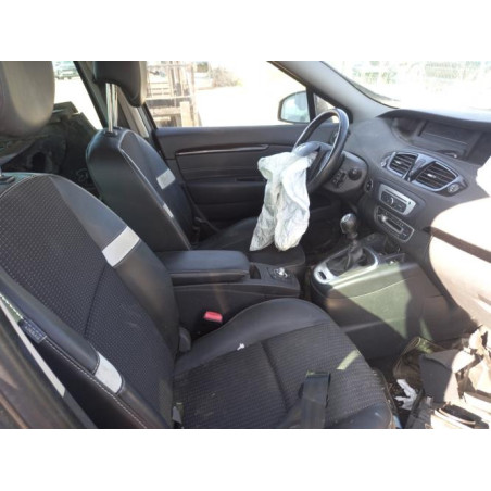 Feu arriere principal droit (feux) RENAULT SCENIC 3 PHASE 3 d’occasion