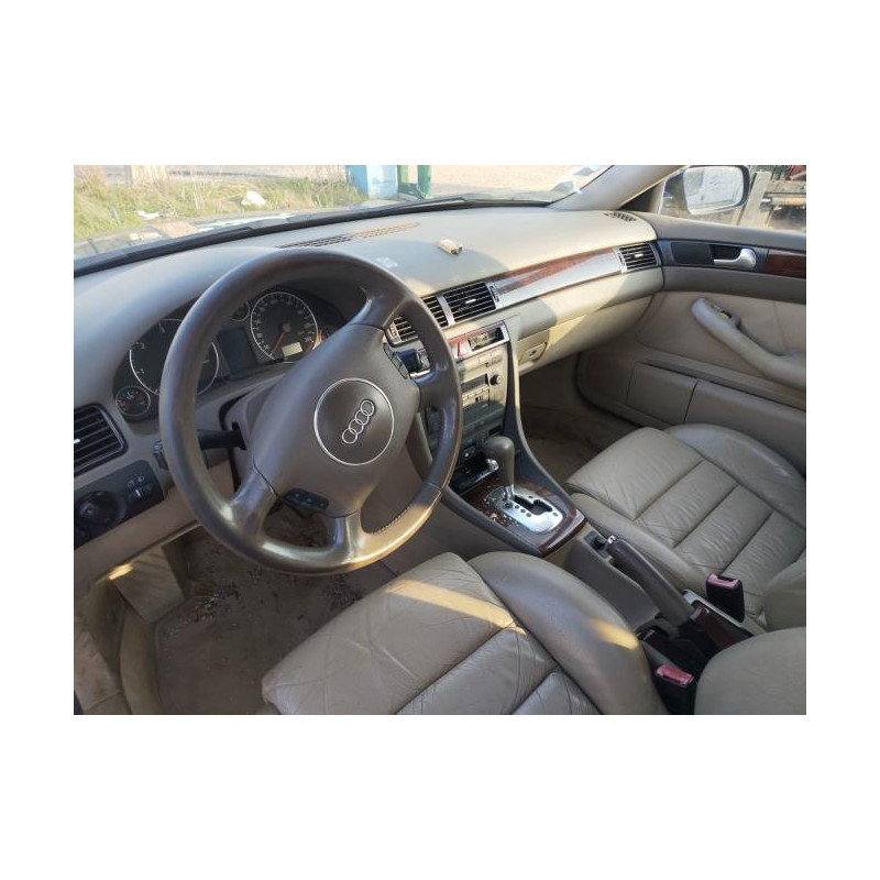 Feu arriere principal gauche (feux) AUDI A6 2 AVANT PHASE 2 BREAK d’occasion