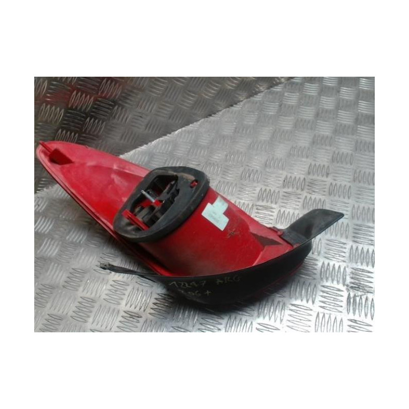 Feu arriere principal gauche (feux) PEUGEOT 206+ d’occasion