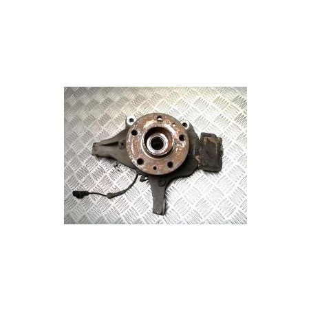 Moyeu avant droit RENAULT LAGUNA 3 PHASE 1 d’occasion