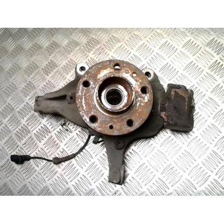 Moyeu avant droit RENAULT LAGUNA 3 PHASE 1 d’occasion