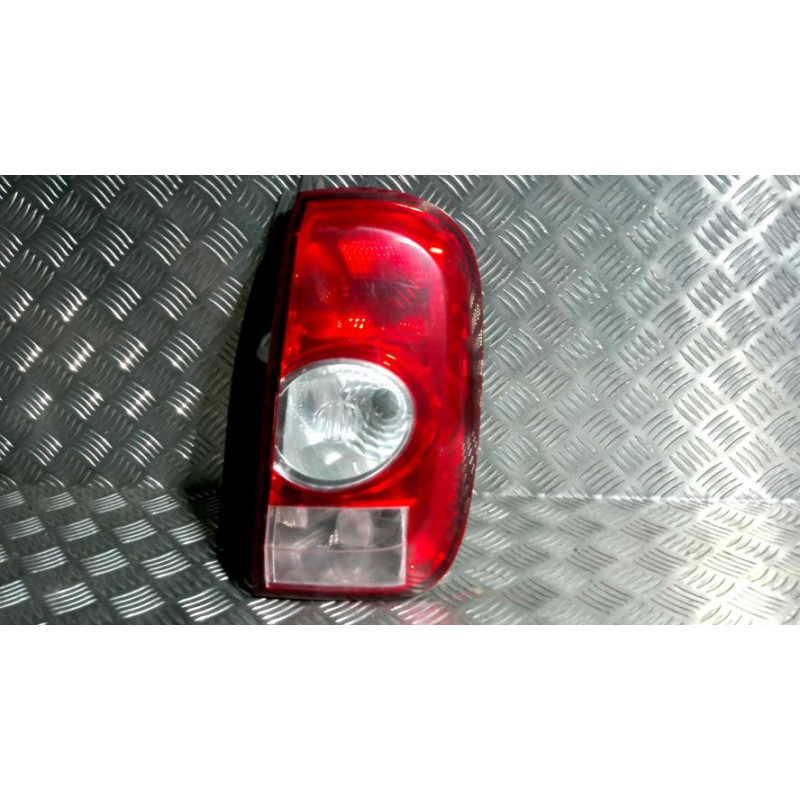 Feu arriere principal droit (feux) DACIA DUSTER 1 PHASE 1 d’occasion