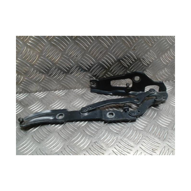 Charniere de hayon BMW SERIE 3 E90 PHASE 1 d’occasion