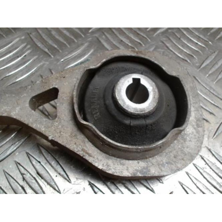 Support moteur RENAULT KANGOO 1 PHASE 2 d’occasion