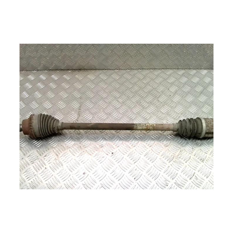 Cardan arriere droit (transmission) DACIA DUSTER 1 PHASE 1 d’occasion