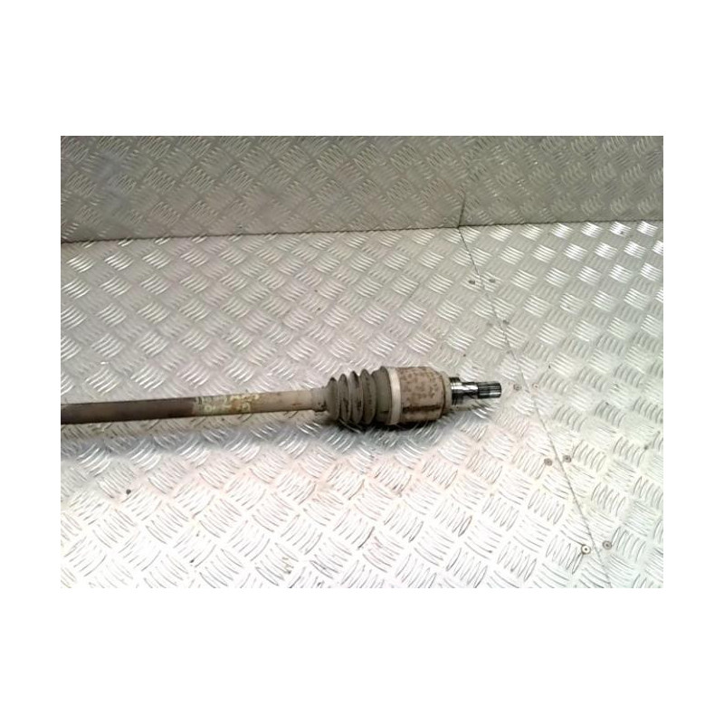 Cardan arriere droit (transmission) DACIA DUSTER 1 PHASE 1 d’occasion