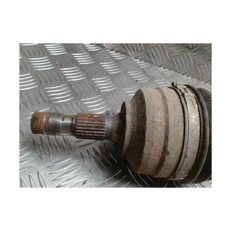 Cardan gauche (transmission) PEUGEOT 3008 1 PHASE 2 d’occasion