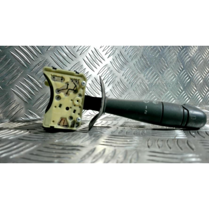 Commodo d'essuie glaces RENAULT KANGOO 1 PHASE 1 d’occasion