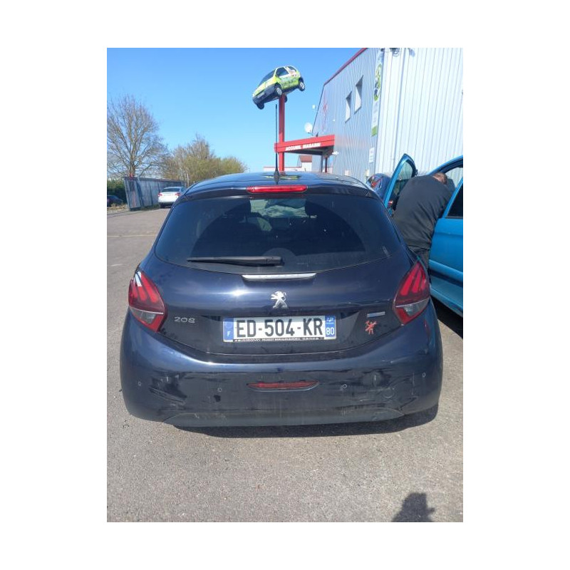 Feu arriere principal droit (feux) PEUGEOT 208 1 PHASE 2 d’occasion