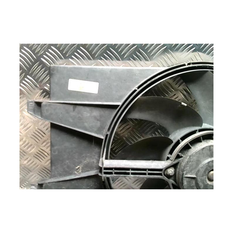 Moto ventilateur radiateur FORD FIESTA 5 PHASE 1 d’occasion