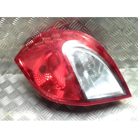 Feu arriere principal droit (feux) RENAULT CLIO 3 PHASE 2 d’occasion