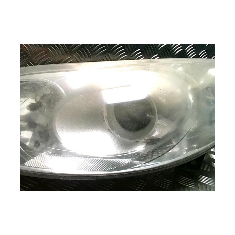 Optique avant principal gauche (feux)(phare) PEUGEOT 407 PHASE 1 BREAK d’occasion