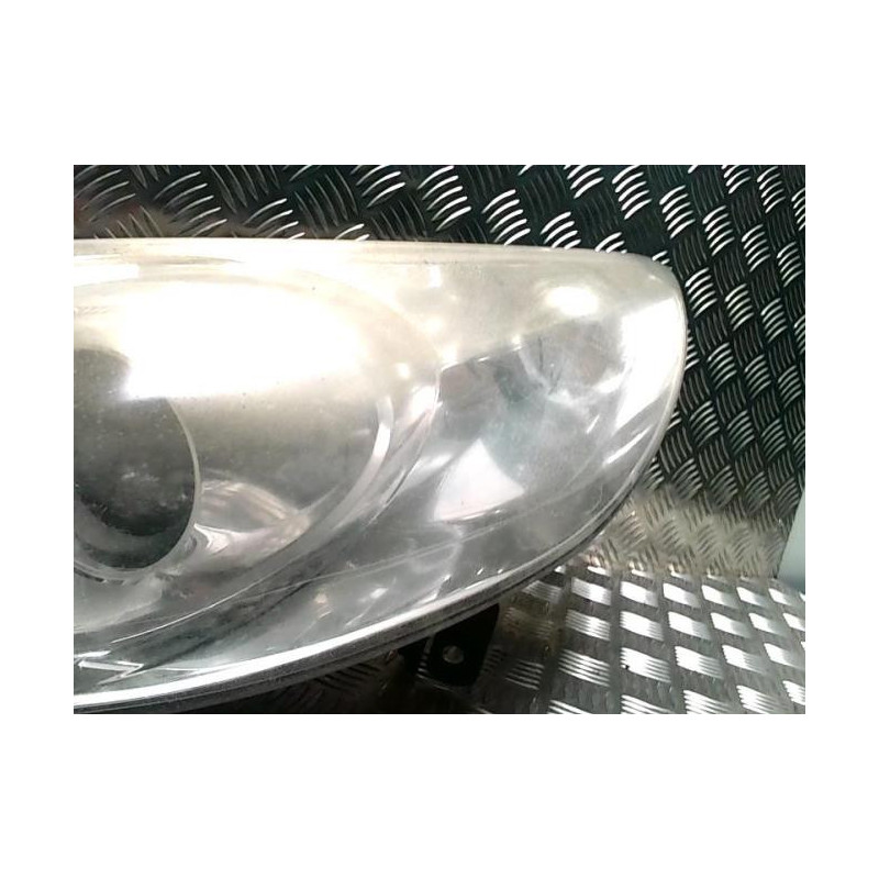Optique avant principal gauche (feux)(phare) PEUGEOT 407 PHASE 1 BREAK d’occasion
