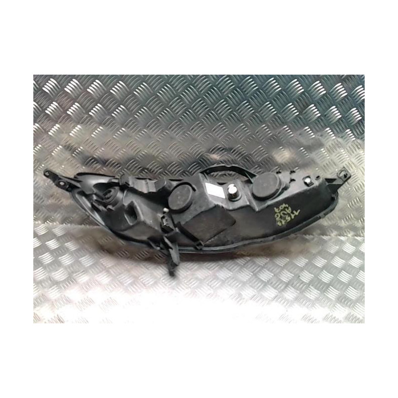 Optique avant principal gauche (feux)(phare) PEUGEOT 407 PHASE 1 BREAK d’occasion