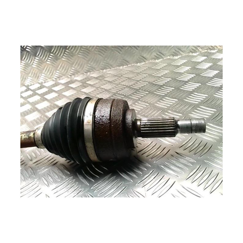Cardan gauche (transmission) RENAULT MEGANE 3 PHASE 1 COUPE d’occasion