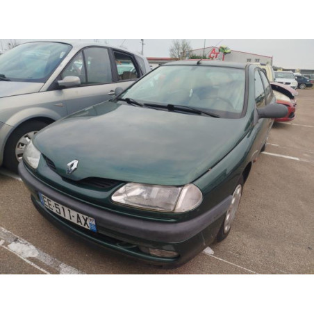 Anti brouillard droit (feux) RENAULT LAGUNA 1 PHASE 1 d’occasion