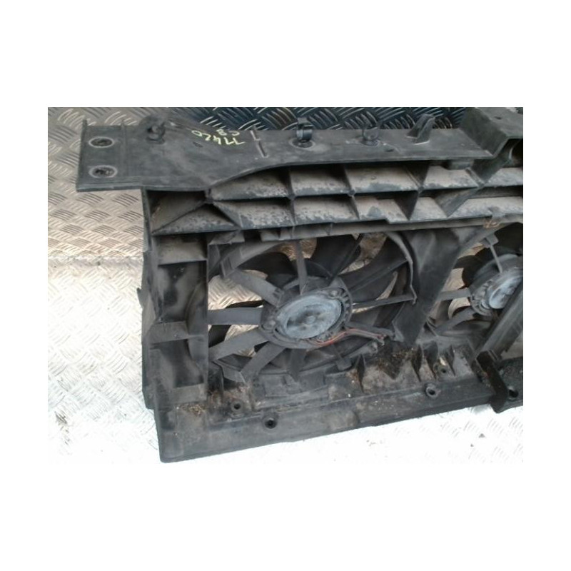 Moto ventilateur radiateur CITROEN C8 d’occasion