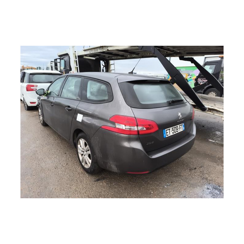 Panneau de porte avant droit PEUGEOT 308 2 SW PHASE 2 BREAK d’occasion