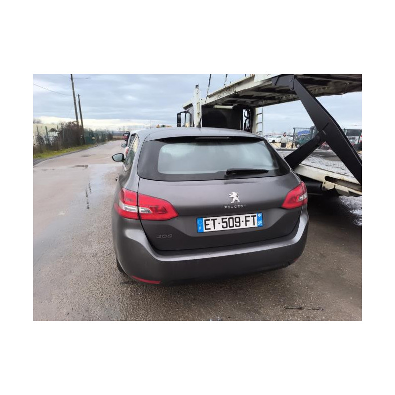 Panneau de porte avant droit PEUGEOT 308 2 SW PHASE 2 BREAK d’occasion