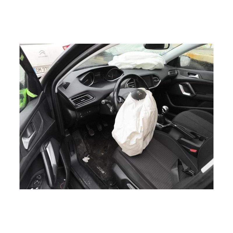 Panneau de porte avant droit PEUGEOT 308 2 SW PHASE 2 BREAK d’occasion