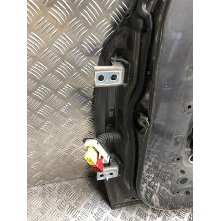 Porte avant droit PEUGEOT 308 2 SW PHASE 2 BREAK d’occasion