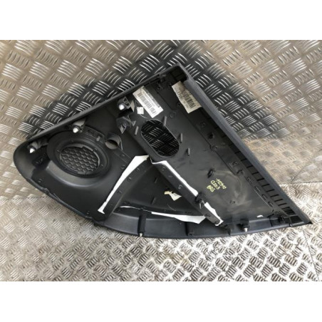 Panneau de porte arriere gauche RENAULT CLIO 3 PHASE 2 d’occasion