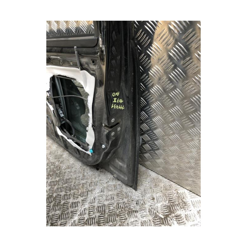 Porte avant droit PEUGEOT 107 PHASE 2 d’occasion