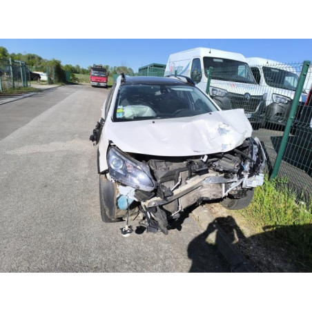 Autoradio d'origine PEUGEOT 2008 1 PHASE 2 d’occasion