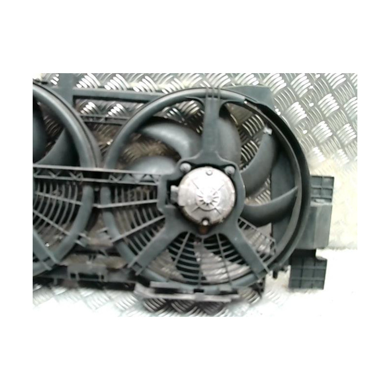 Moto ventilateur radiateur RENAULT LAGUNA 1 PHASE 1 d’occasion
