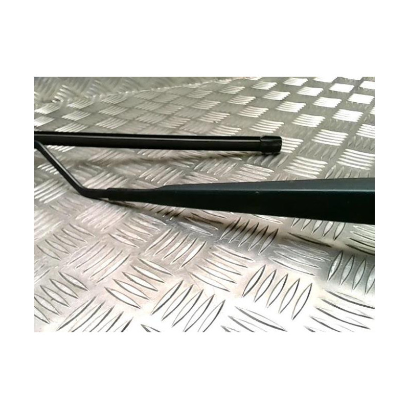 Bras essuie glace avant gauche RENAULT MEGANE 4 PHASE 2 d’occasion