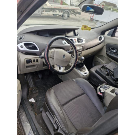 Support de pare chocs arriere RENAULT GRAND SCENIC 3 PHASE 1 d’occasion