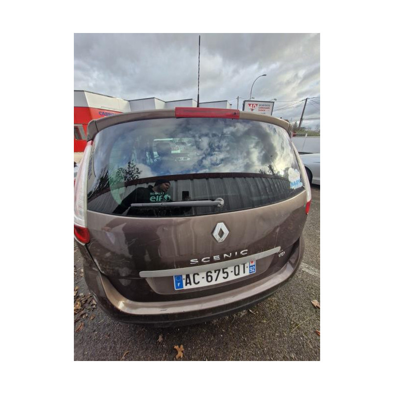 Support de pare chocs arriere RENAULT GRAND SCENIC 3 PHASE 1 d’occasion