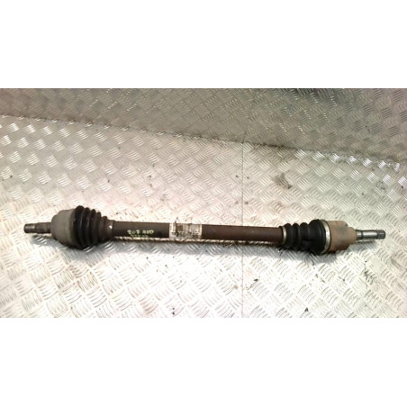Cardan droit (transmission) PEUGEOT 207 PHASE 1 d’occasion