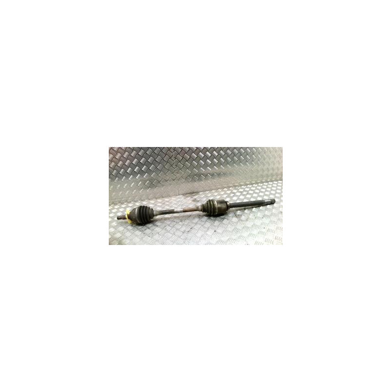 Cardan droit (transmission) RENAULT TRAFIC 2 PHASE 2 d’occasion