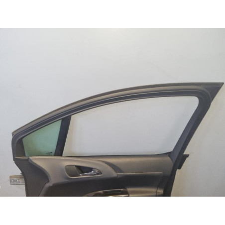 Porte avant droit OPEL MERIVA B PHASE 1 d’occasion