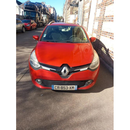 Pare boue avant droit RENAULT CLIO 4 PHASE 1 BREAK d’occasion