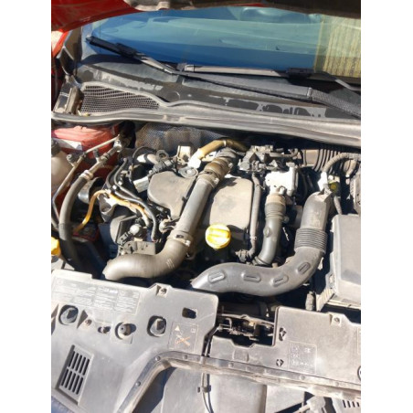 Pare boue avant droit RENAULT CLIO 4 PHASE 1 BREAK d’occasion
