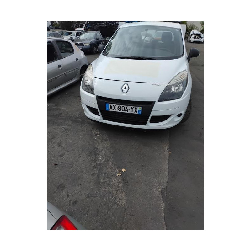 Autoradio d'origine RENAULT SCENIC 3 PHASE 1 d’occasion