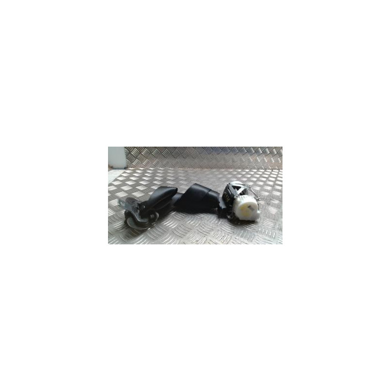 Ceinture avant droit BMW SERIE 1 F20 PHASE 2 d’occasion