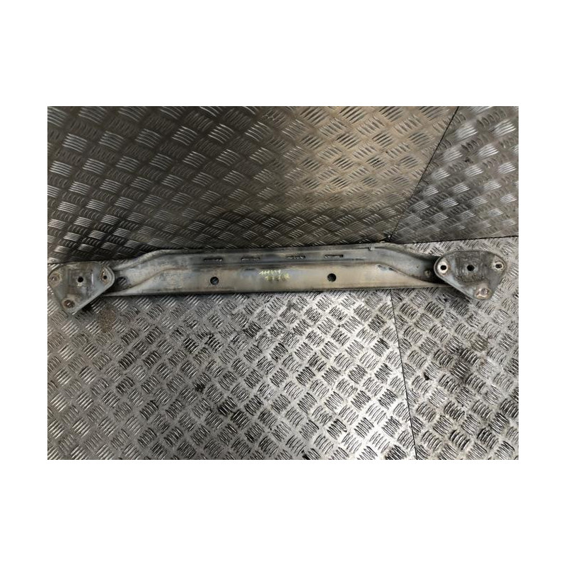 Renfort pare choc arriere (traverse) PEUGEOT 107 PHASE 2 d’occasion